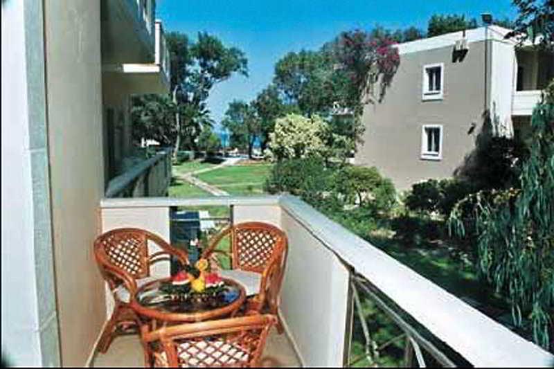 Marita'S Apartments 干尼亞 外观 照片
